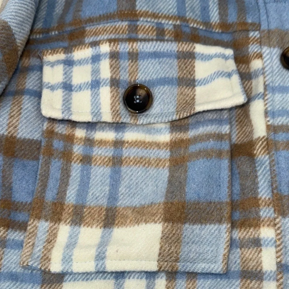 12th Trible blue & tan plaid shacket size small 4 pockets